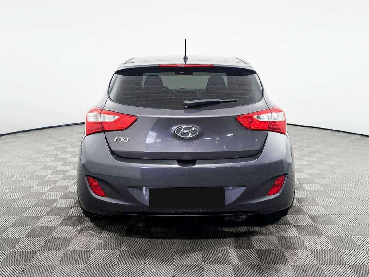 Купить Hyundai i30 с пробегом. Фото: #4