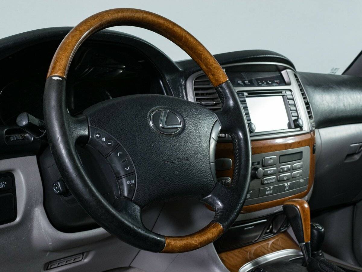 Купить Lexus LX с пробегом. Фото: #14