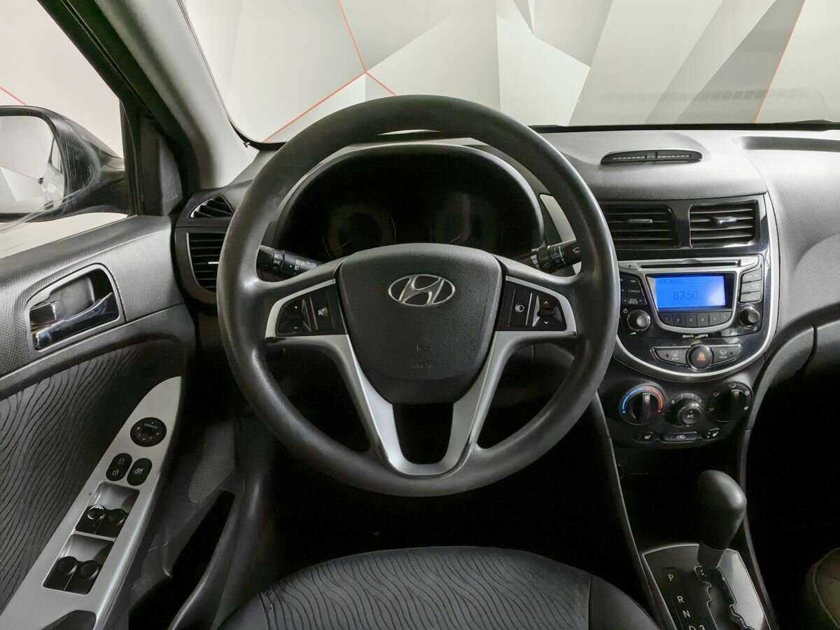 Купить Hyundai Solaris с пробегом. Фото: #14
