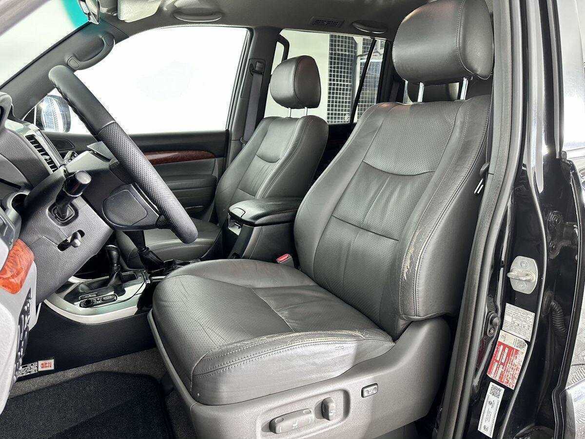 Купить Toyota Land Cruiser Prado с пробегом. Фото: #6