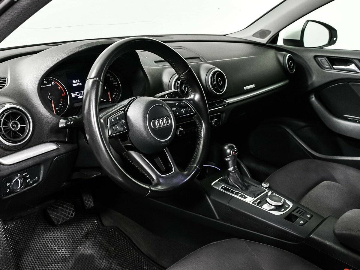 Купить Audi A3 с пробегом. Фото: #11