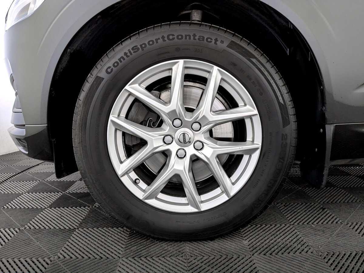 Купить Volvo XC60 с пробегом. Фото: #17