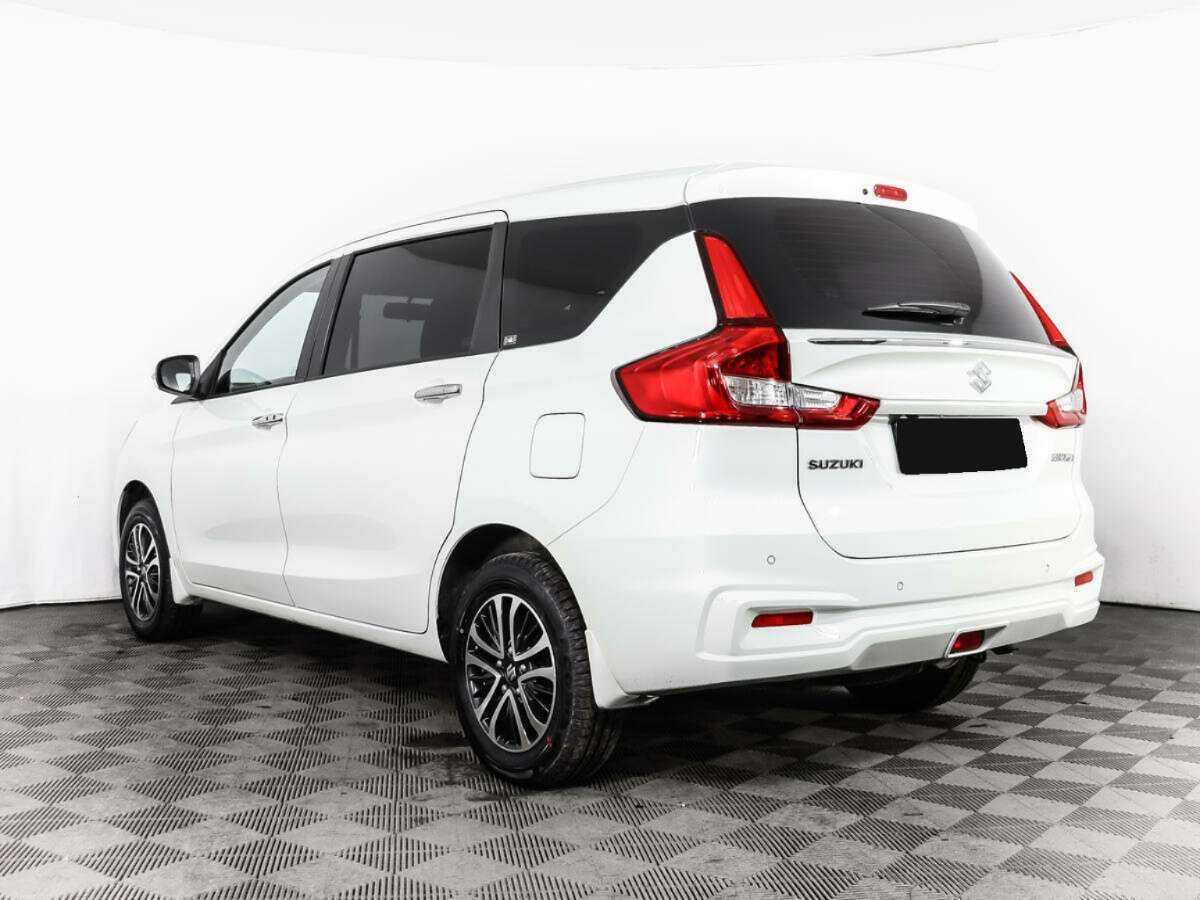 Купить Suzuki Ertiga с пробегом. Фото: #6