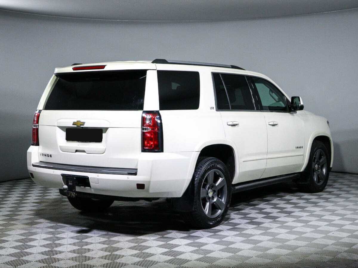 Купить Chevrolet Tahoe с пробегом. Фото: #4