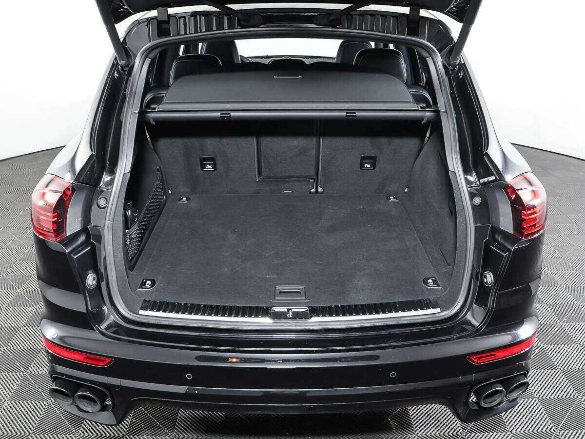 Купить Porsche Cayenne с пробегом. Фото: #9
