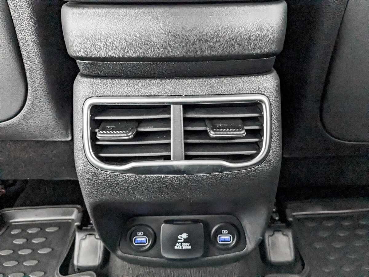 Купить Hyundai Santa Fe с пробегом. Фото: #20