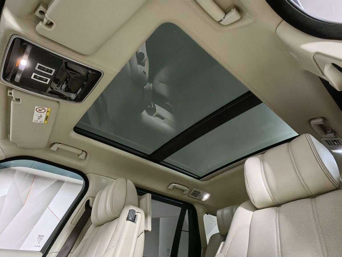 Купить Land Rover Range Rover с пробегом. Фото: #18