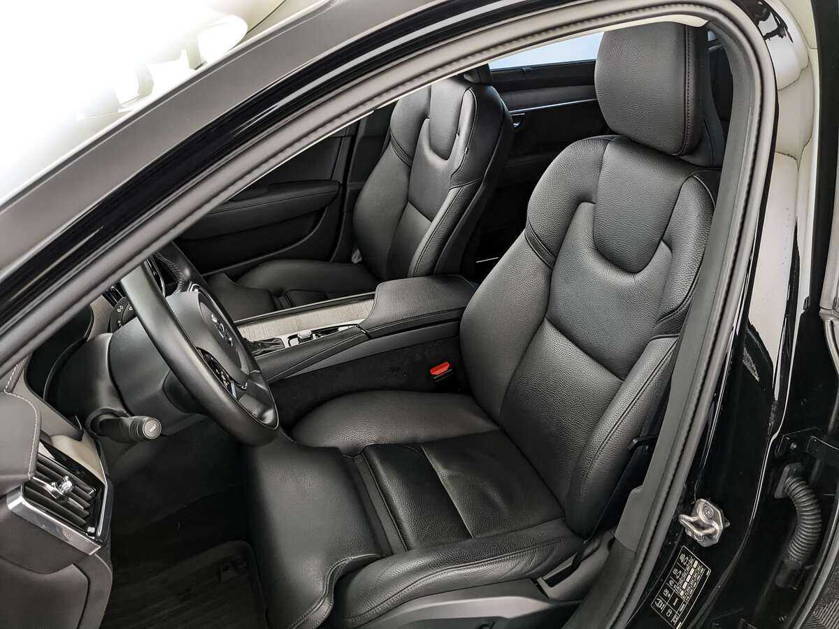 Купить Volvo S90 с пробегом. Фото: #15