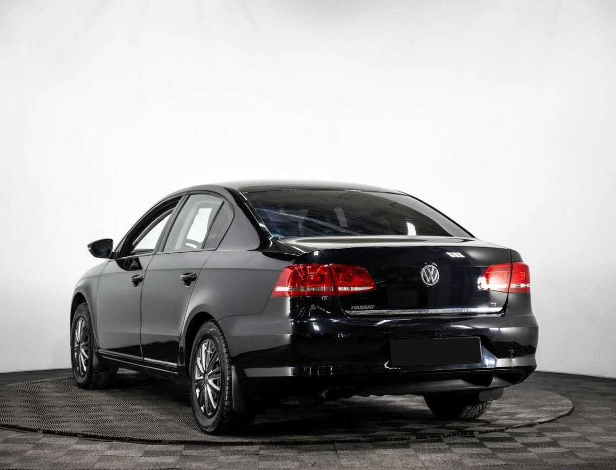 Купить Volkswagen Passat с пробегом. Фото: #5