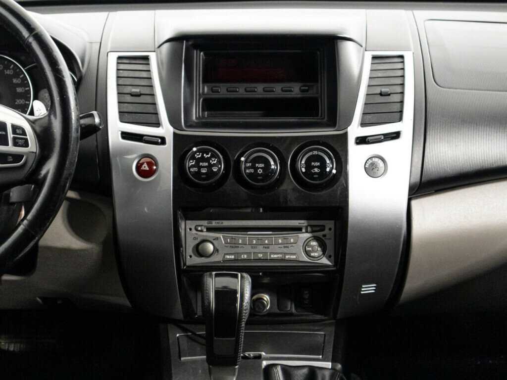 Купить Mitsubishi Pajero Sport с пробегом. Фото: #13