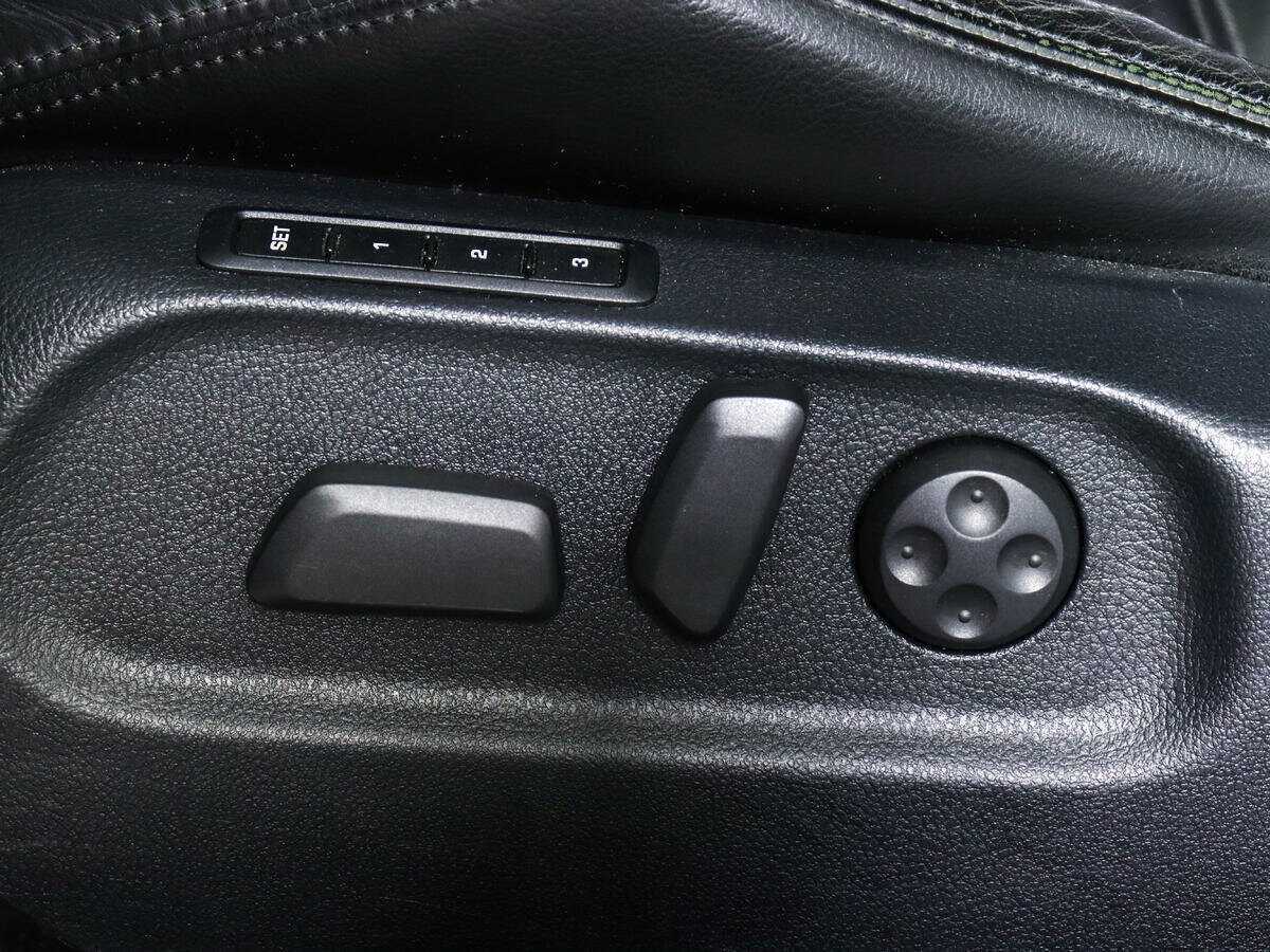 Купить Volkswagen Passat с пробегом. Фото: #15