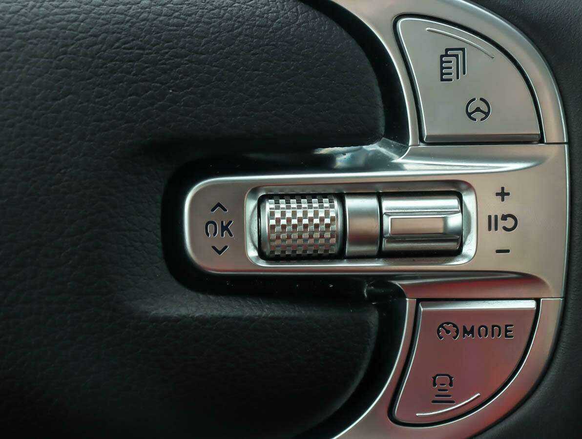 Купить Genesis GV80 с пробегом. Фото: #14