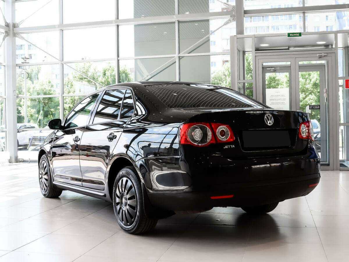 Купить Volkswagen Jetta с пробегом. Фото: #6