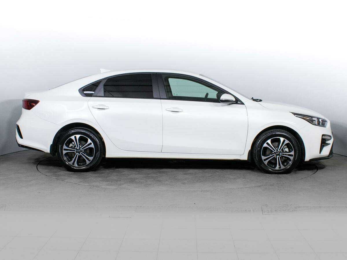 Купить Kia Cerato с пробегом. Фото: #3