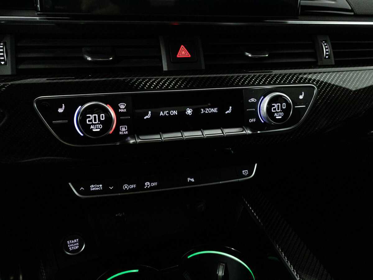 Купить Audi A4 с пробегом. Фото: #18