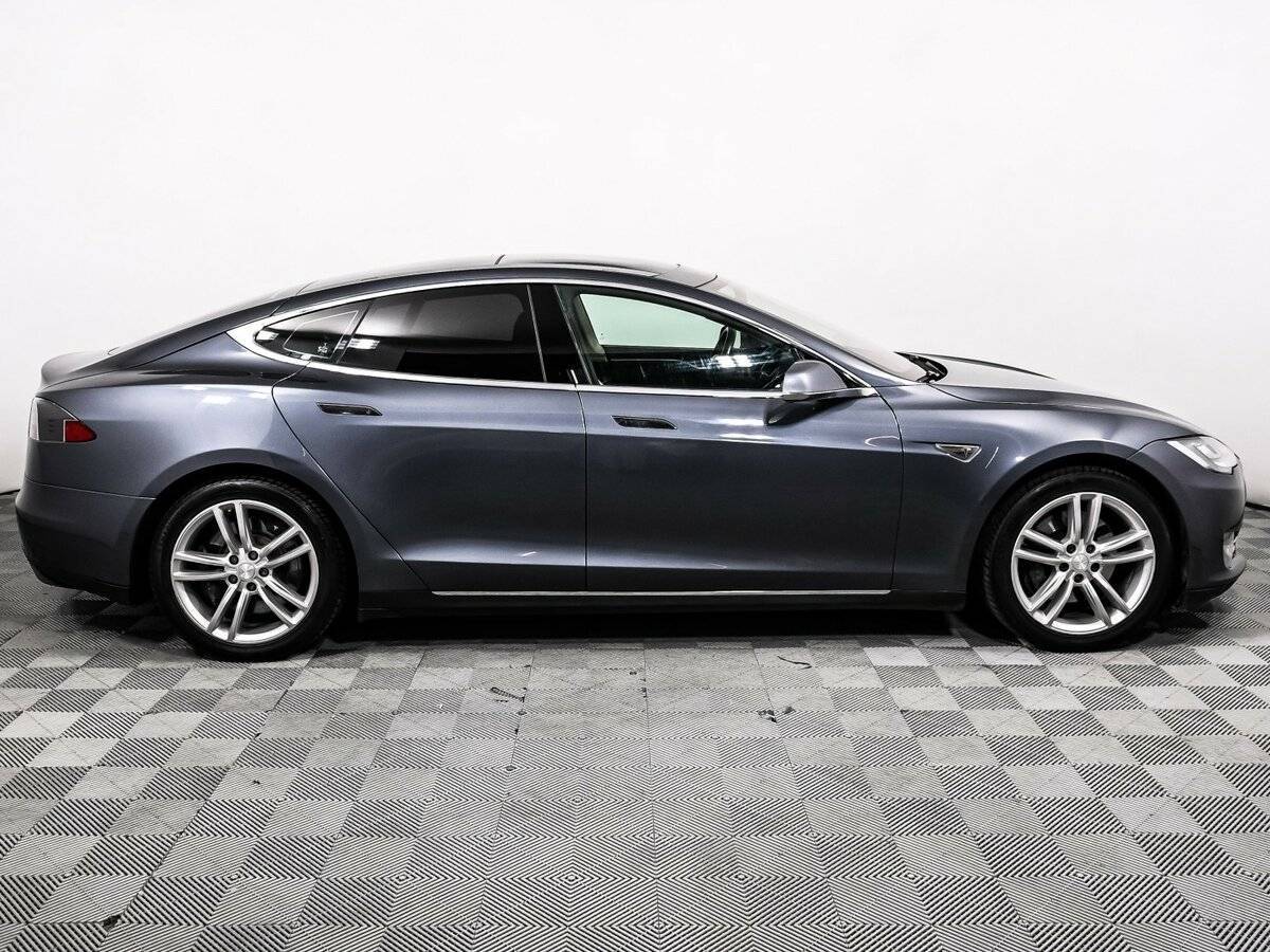 Купить Tesla Model S с пробегом. Фото: #3