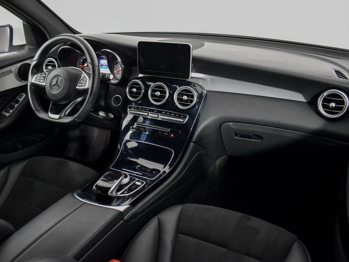 Купить Mercedes-Benz GLC с пробегом. Фото: #9