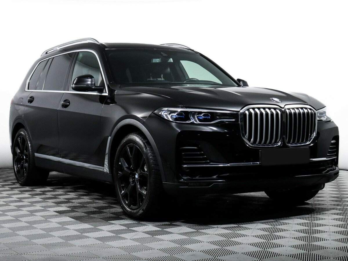 Купить BMW X7 с пробегом. Фото: #2
