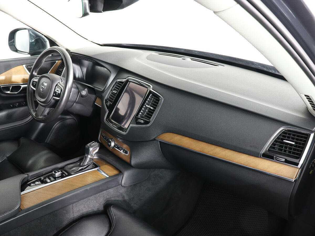 Купить Volvo XC90 с пробегом. Фото: #9