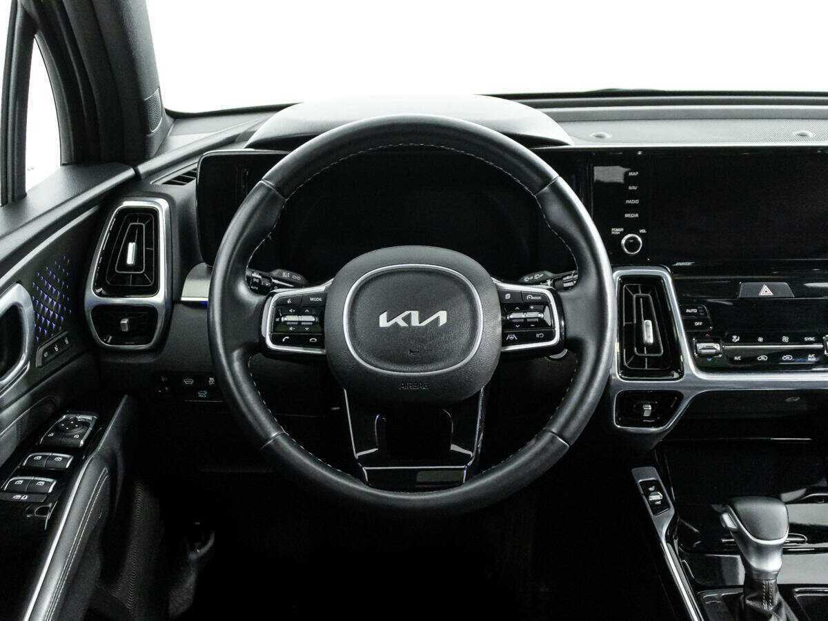Купить Kia Sorento с пробегом. Фото: #30