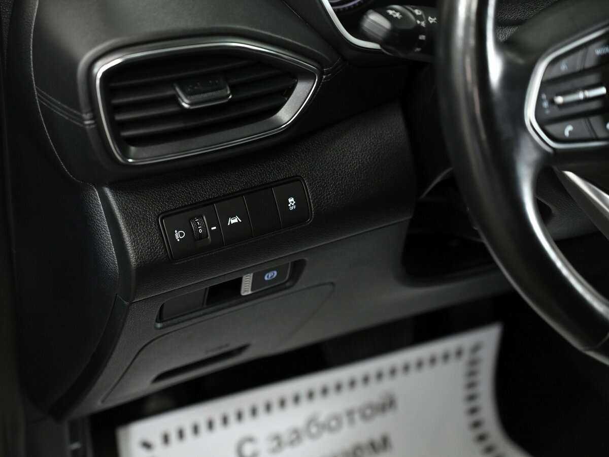 Купить Hyundai Santa Fe с пробегом. Фото: #13