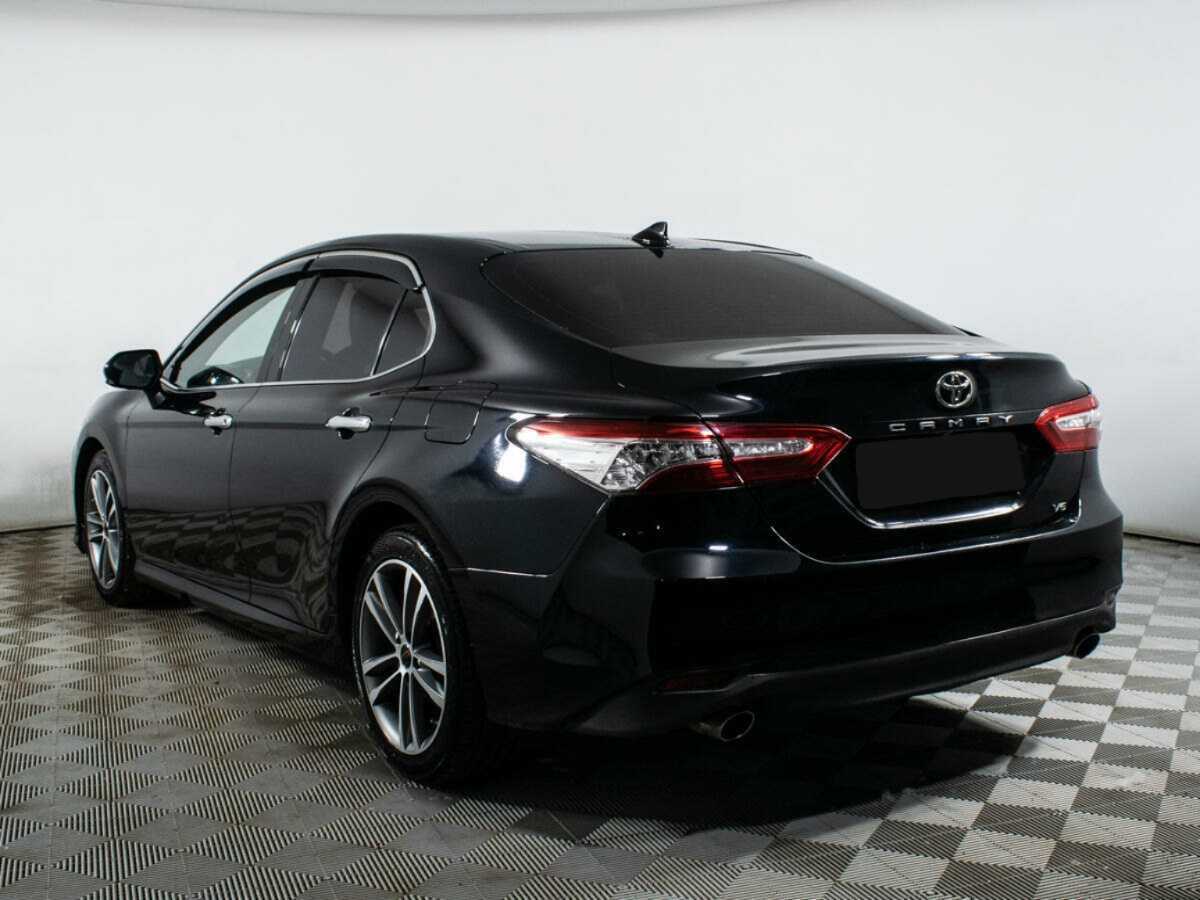 Купить Toyota Camry с пробегом. Фото: #5