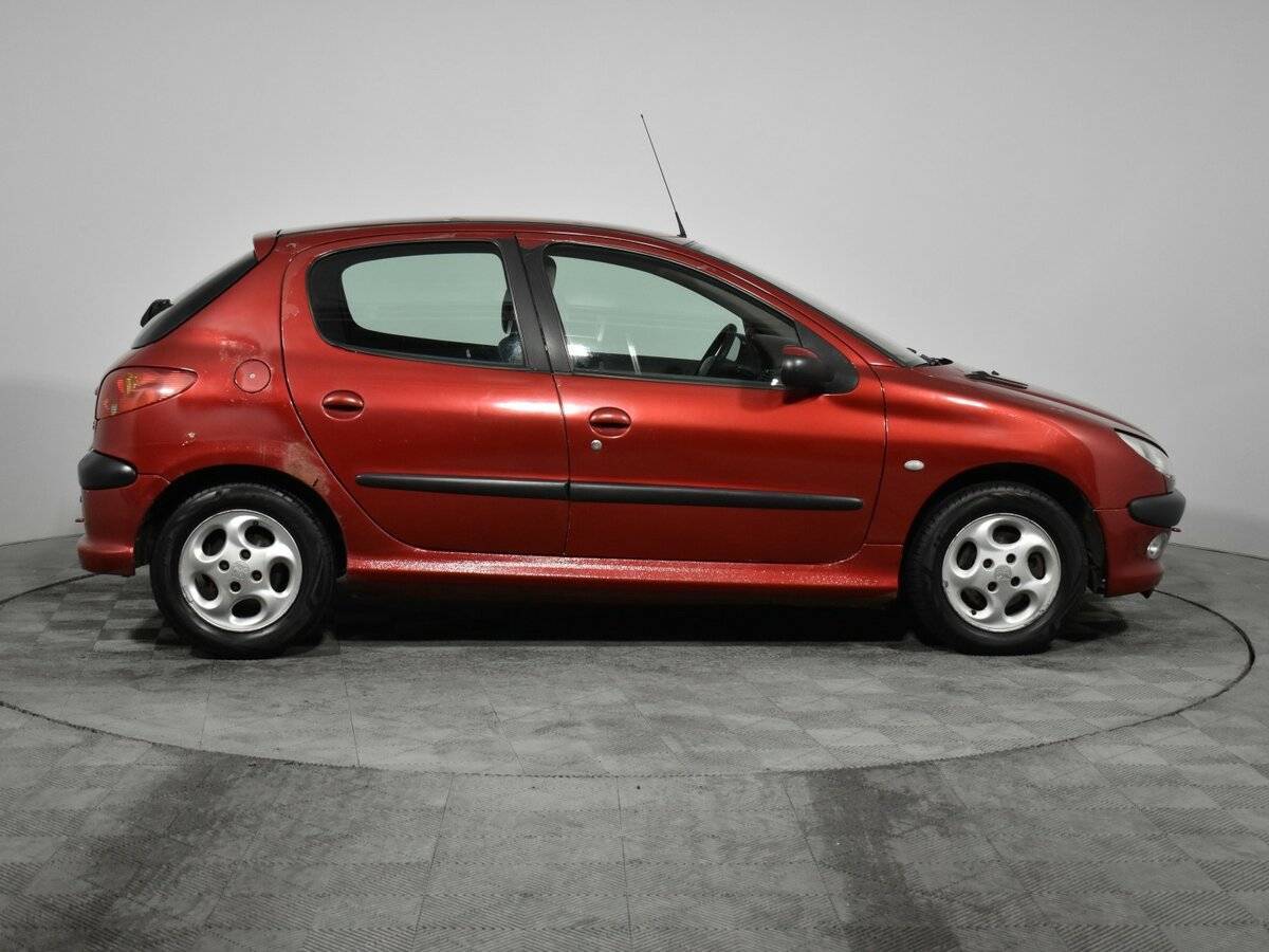 Купить Peugeot 206 с пробегом. Фото: #3