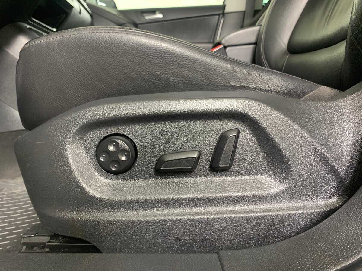 Купить Volkswagen Tiguan с пробегом. Фото: #16
