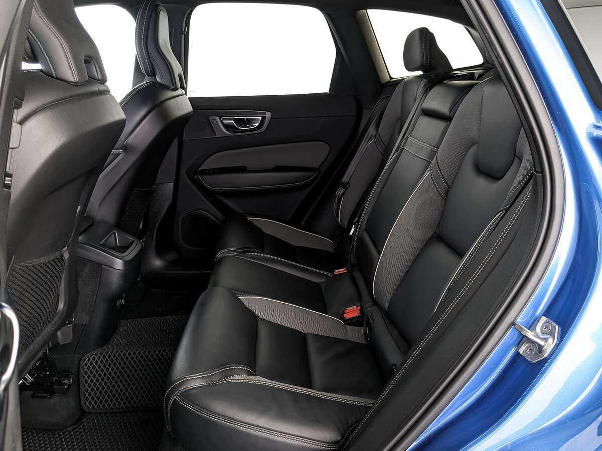 Купить Volvo XC60 с пробегом. Фото: #13