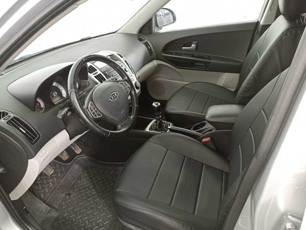Купить Kia Ceed с пробегом. Фото: #15