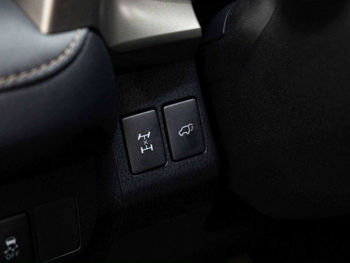 Купить Toyota RAV4 с пробегом. Фото: #21