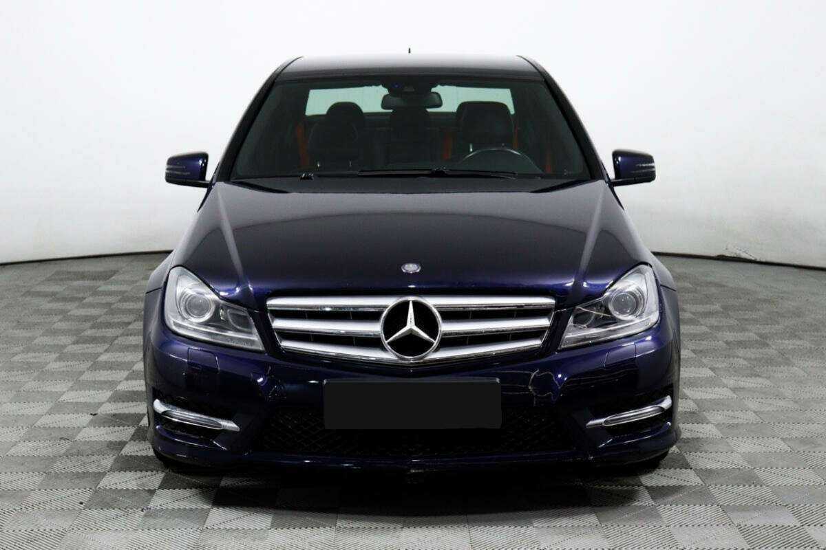 Купить Mercedes-Benz C-Класс с пробегом. Фото: #1