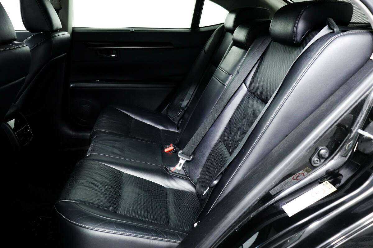 Купить Lexus ES с пробегом. Фото: #11