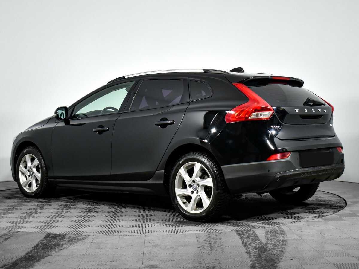 Купить Volvo V40 с пробегом. Фото: #6