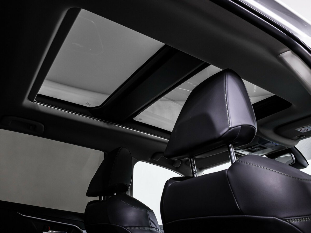 Купить Toyota RAV4 с пробегом. Фото: #14