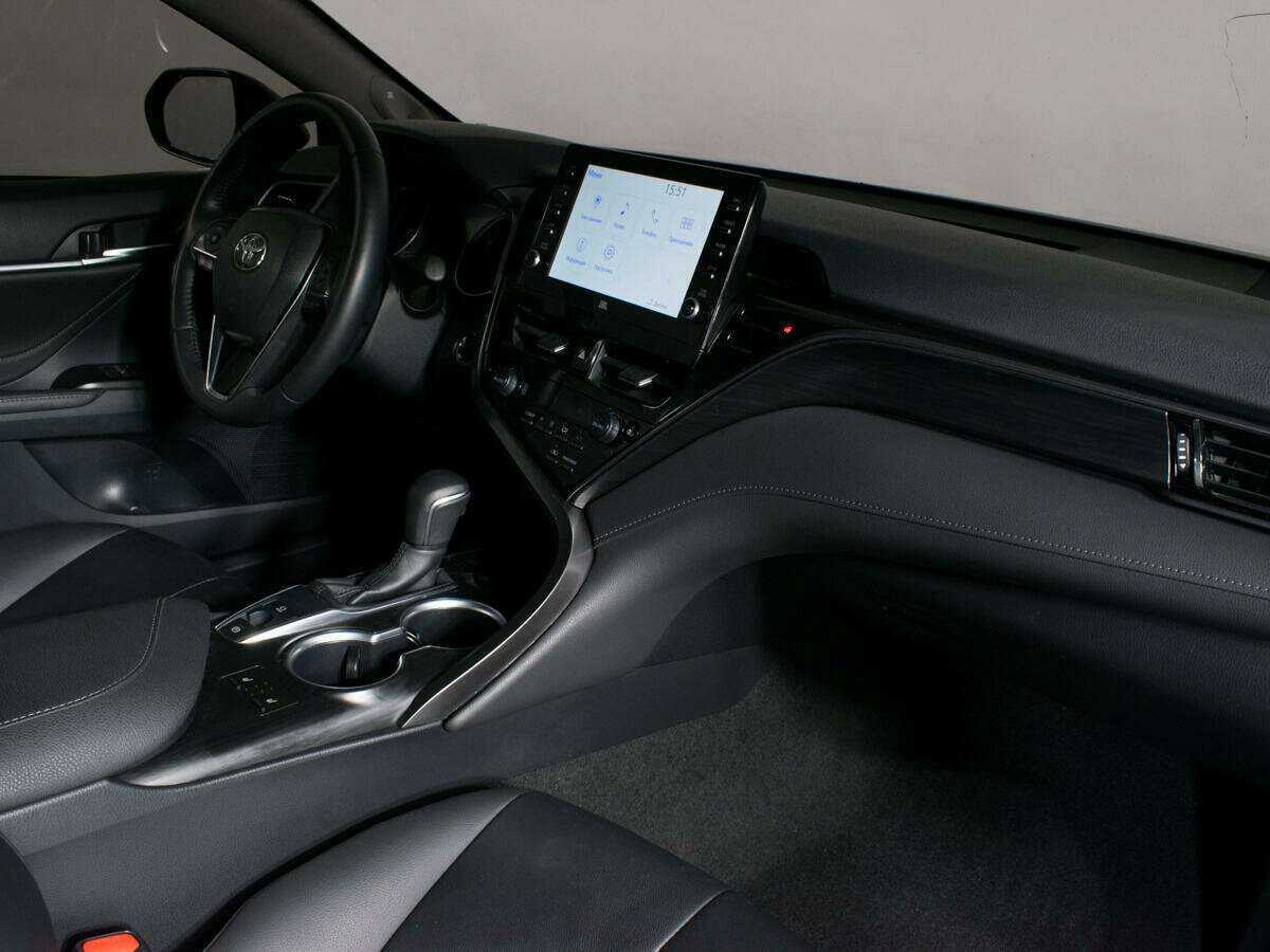 Купить Toyota Camry с пробегом. Фото: #7