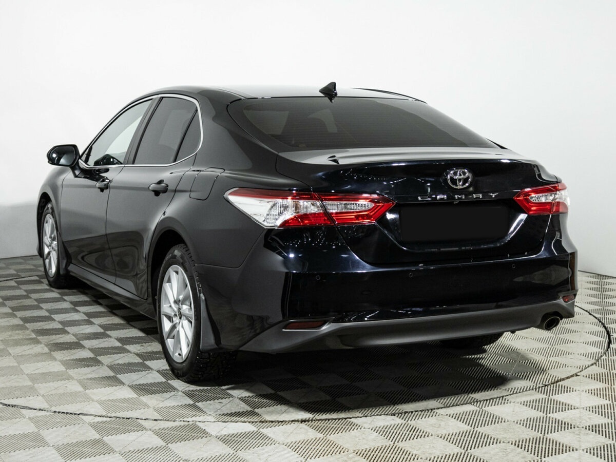 Купить Toyota Camry с пробегом. Фото: #6