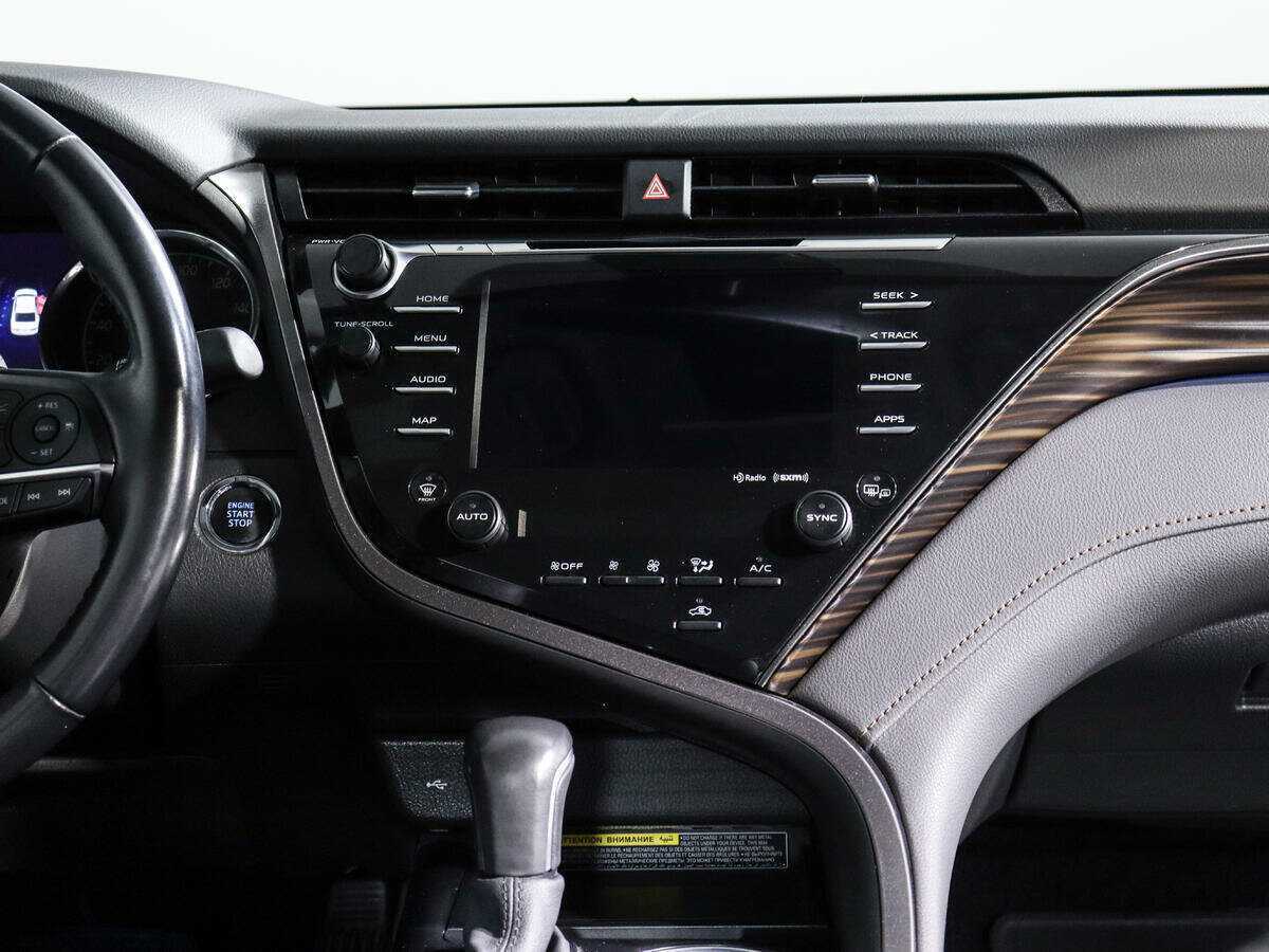 Купить Toyota Camry с пробегом. Фото: #10