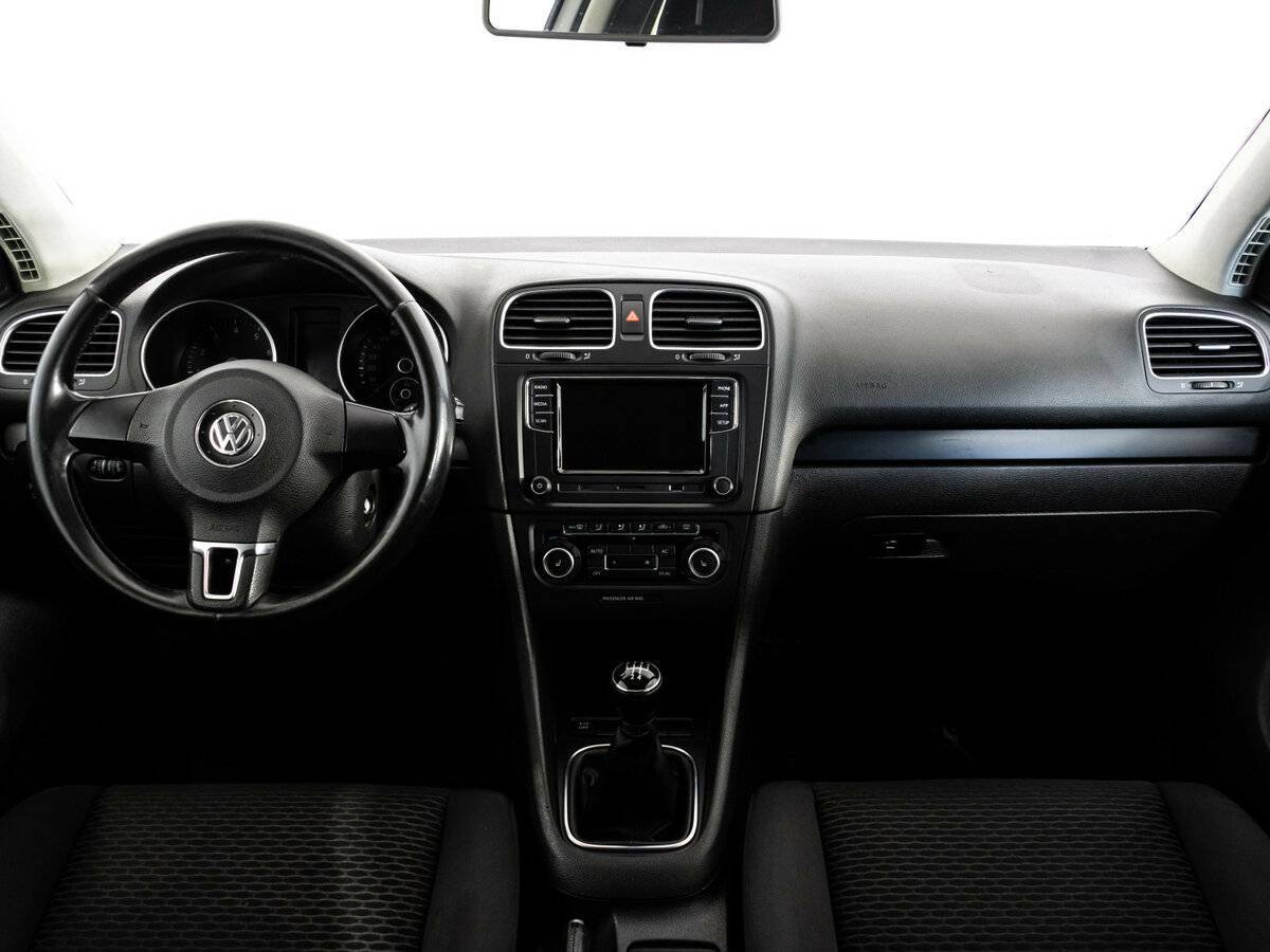 Купить Volkswagen Golf с пробегом. Фото: #7