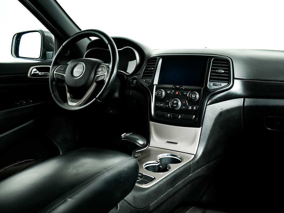 Купить Jeep Grand Cherokee с пробегом. Фото: #8