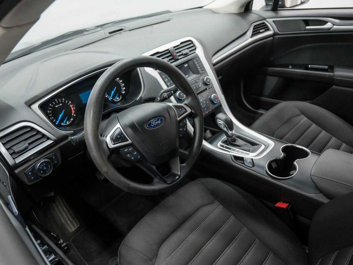 Купить Ford Mondeo с пробегом. Фото: #11