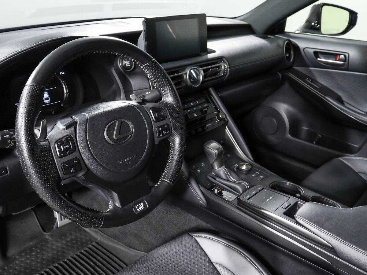 Купить Lexus IS с пробегом. Фото: #13