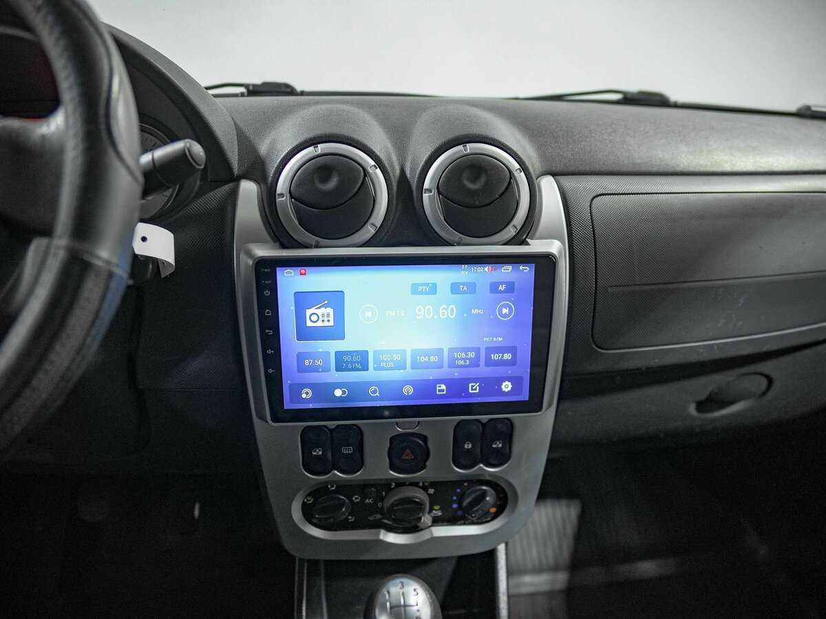 Купить Renault Logan с пробегом. Фото: #7