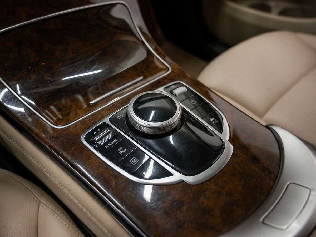 Купить Mercedes-Benz GLC с пробегом. Фото: #16