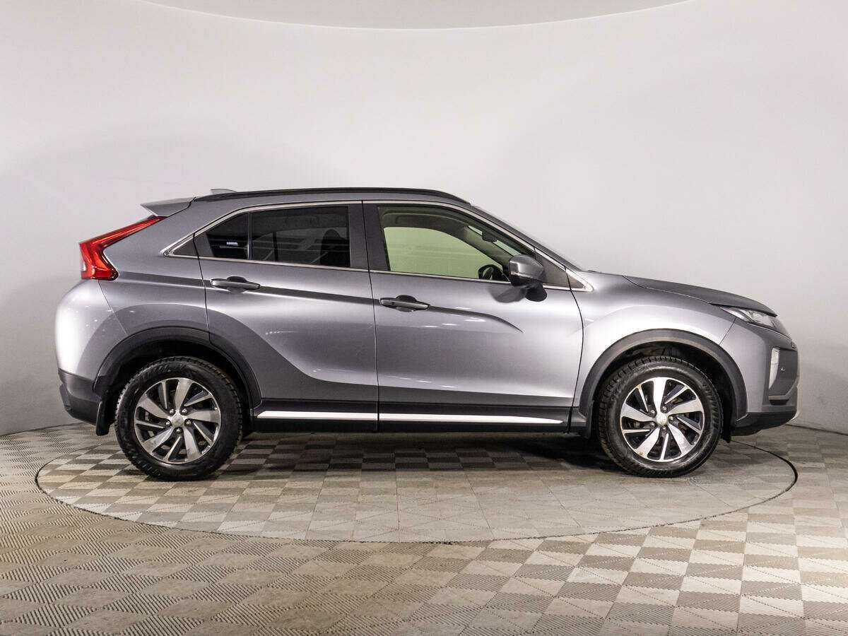 Купить Mitsubishi Eclipse Cross с пробегом. Фото: #3