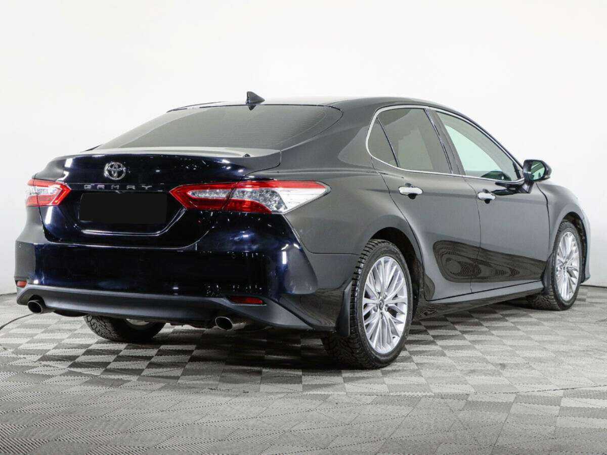 Купить Toyota Camry с пробегом. Фото: #3