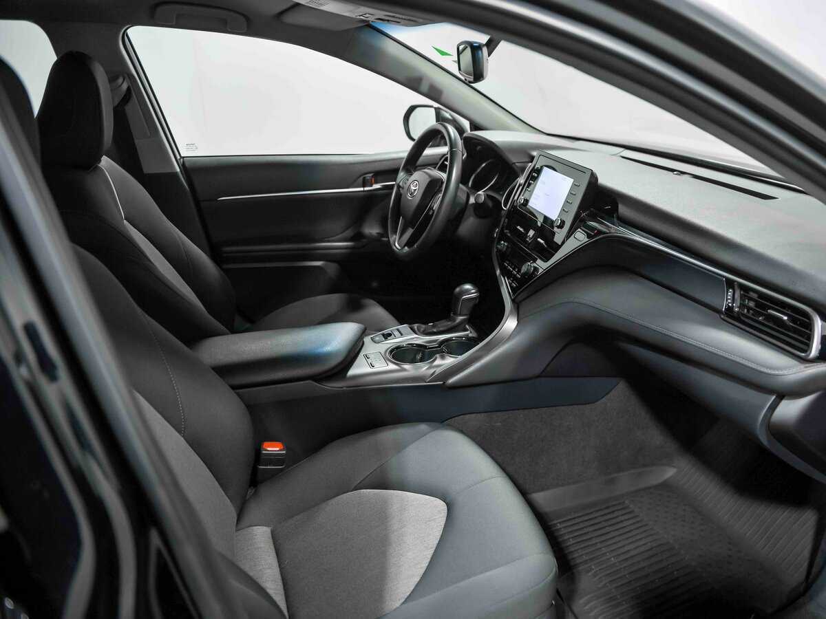 Купить Toyota Camry с пробегом. Фото: #16