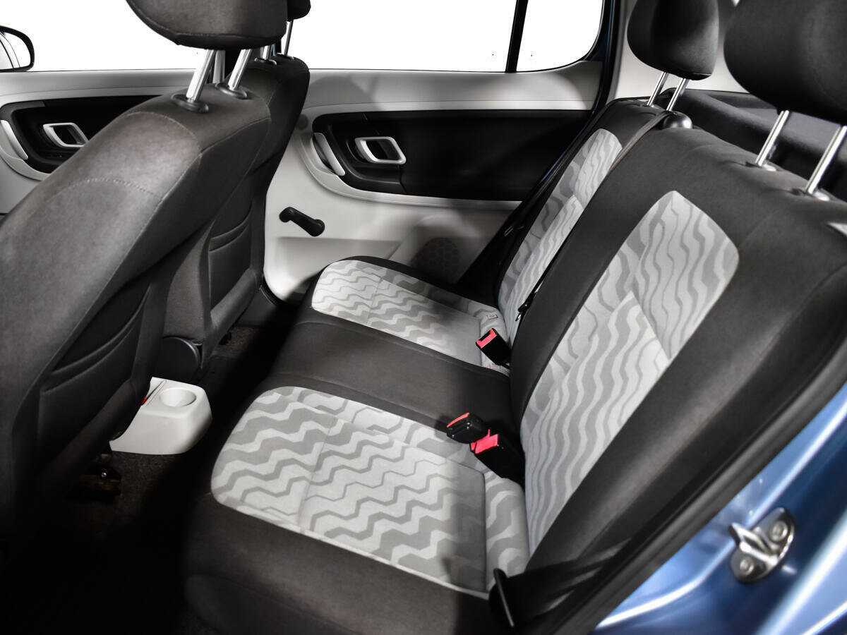 Купить Skoda Fabia с пробегом. Фото: #9