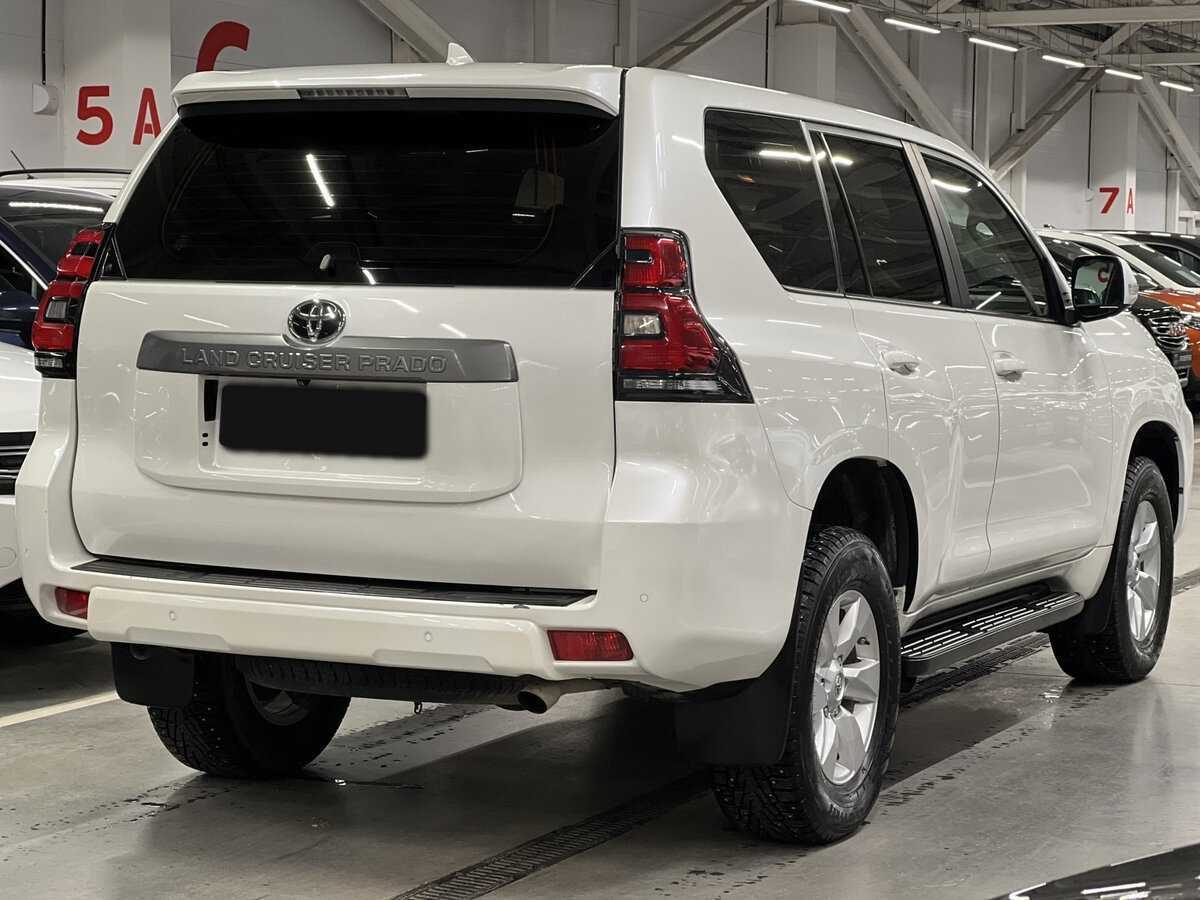 Купить Toyota Land Cruiser Prado с пробегом. Фото: #4