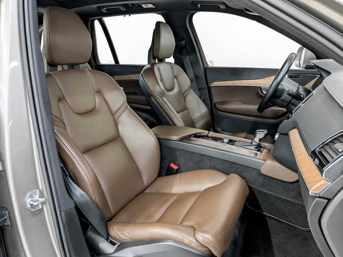 Купить Volvo XC90 с пробегом. Фото: #22